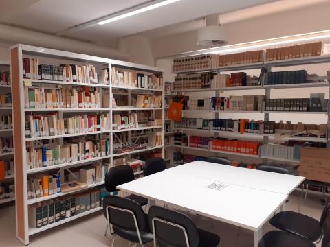 biblioteca del liceo Marinelli