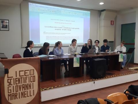 debate al liceo Marinelli