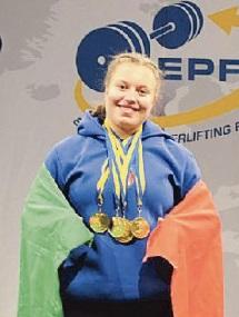 Eleonora Pontoni campionessa powerlifting