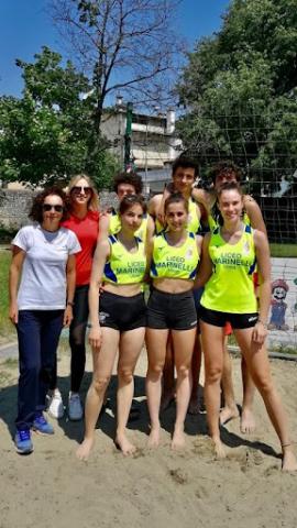 squadra volley liceo Marinelli
